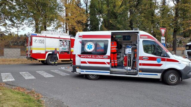 Dopravná nehoda v Liptovskom Hrádku: Zranené tri osoby
